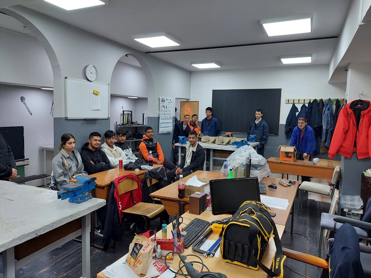 ПРОФЕСИОНАЛНА ОРЈЕНТАЦИЈА