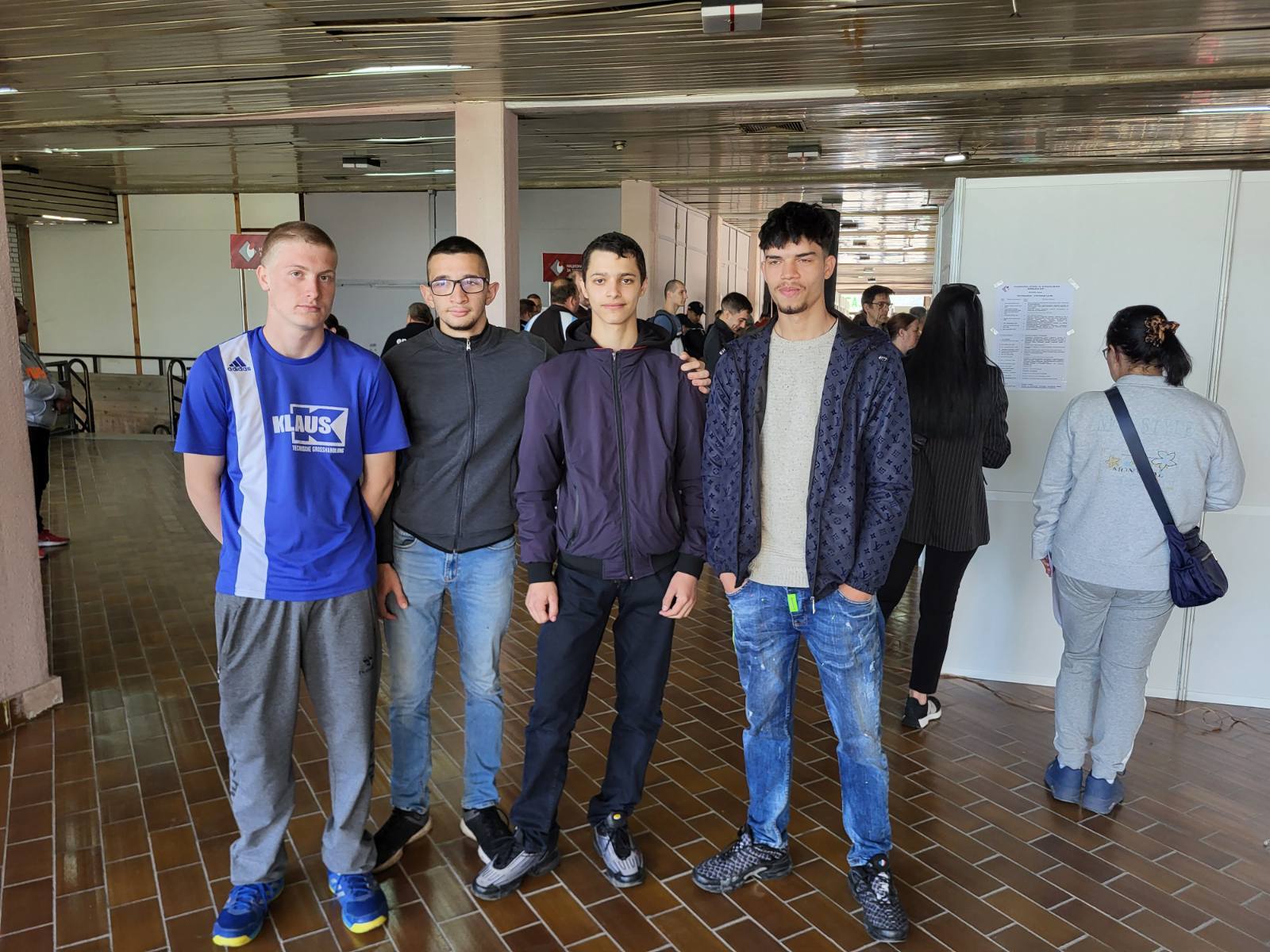 САЈАМ ЗАПОШЉАВАЊА